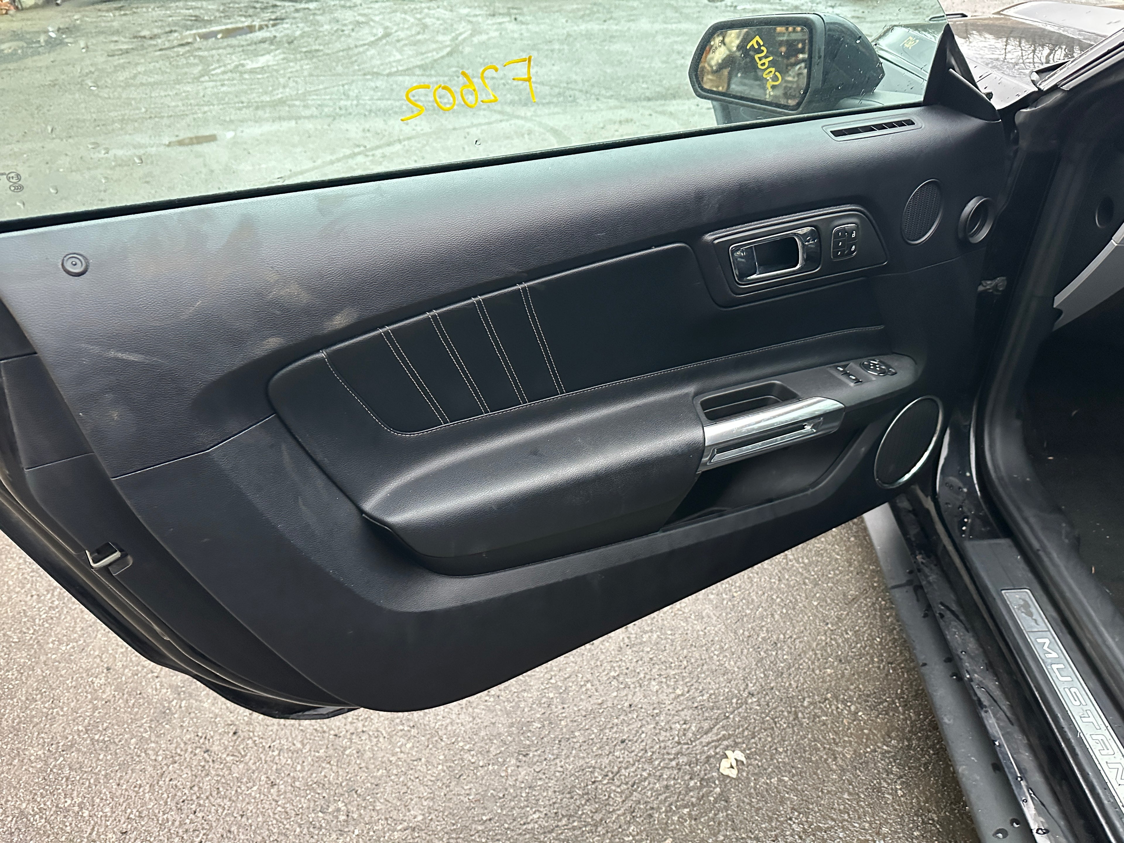 2016 Ford Mustang GT 5.0 – F2602