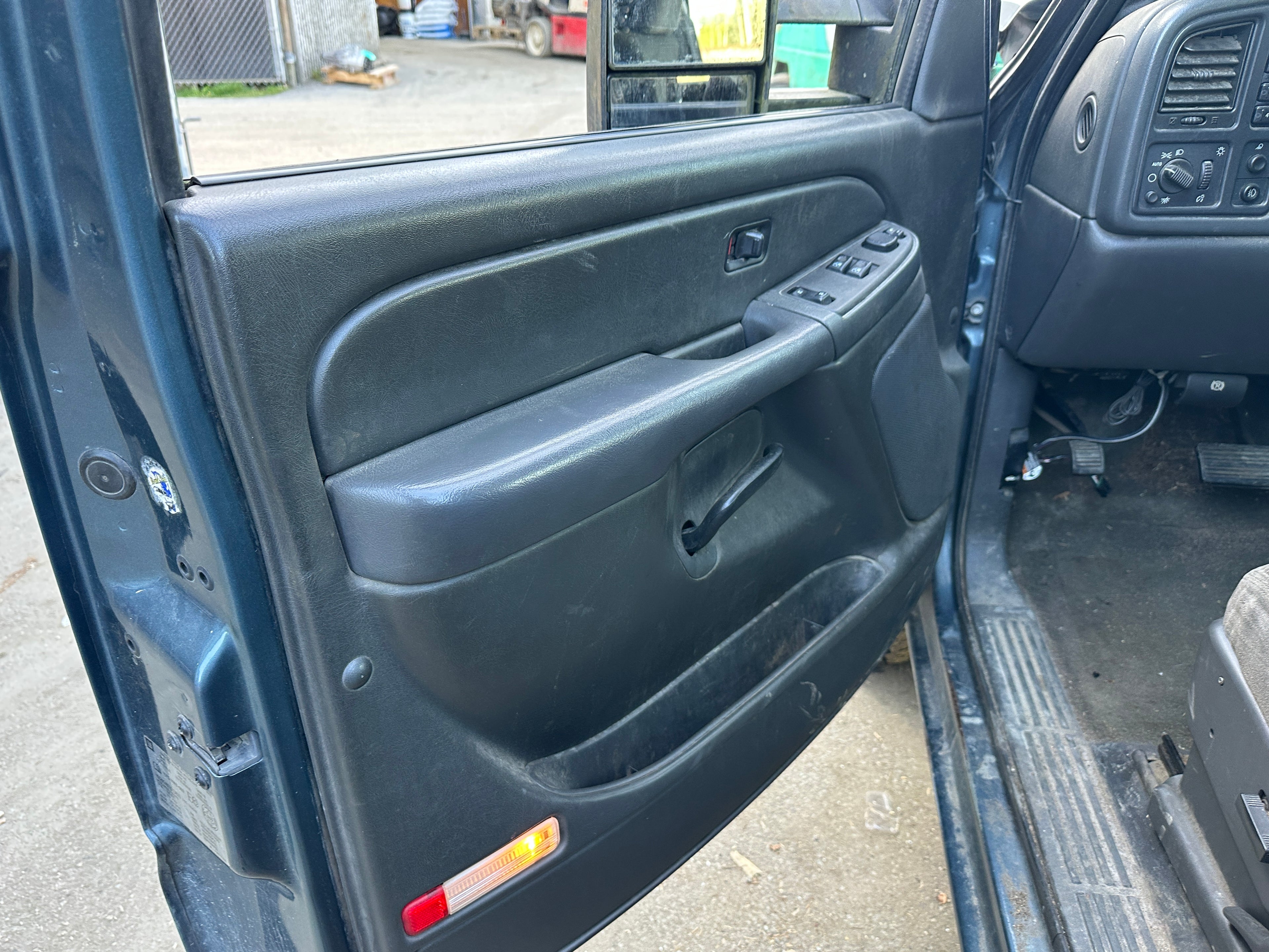 2007 Chevrolet Silverado 2500 6.6L LBZ – C2519