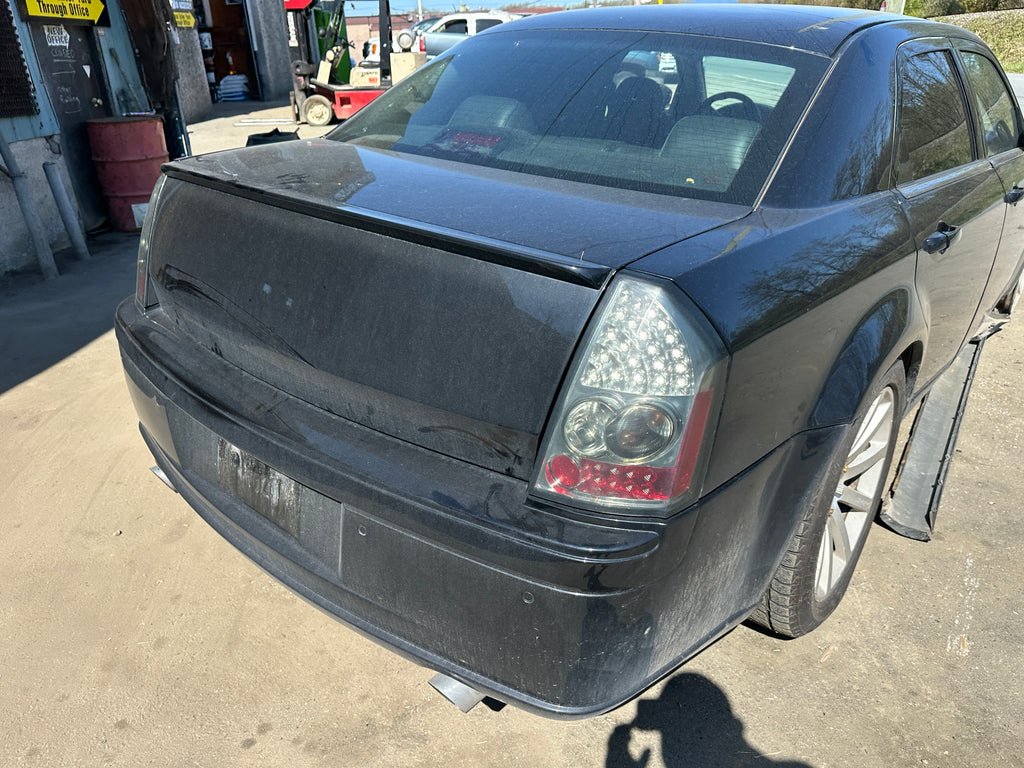 2006 Chrysler 300 SRT8 6.1 – CH2501