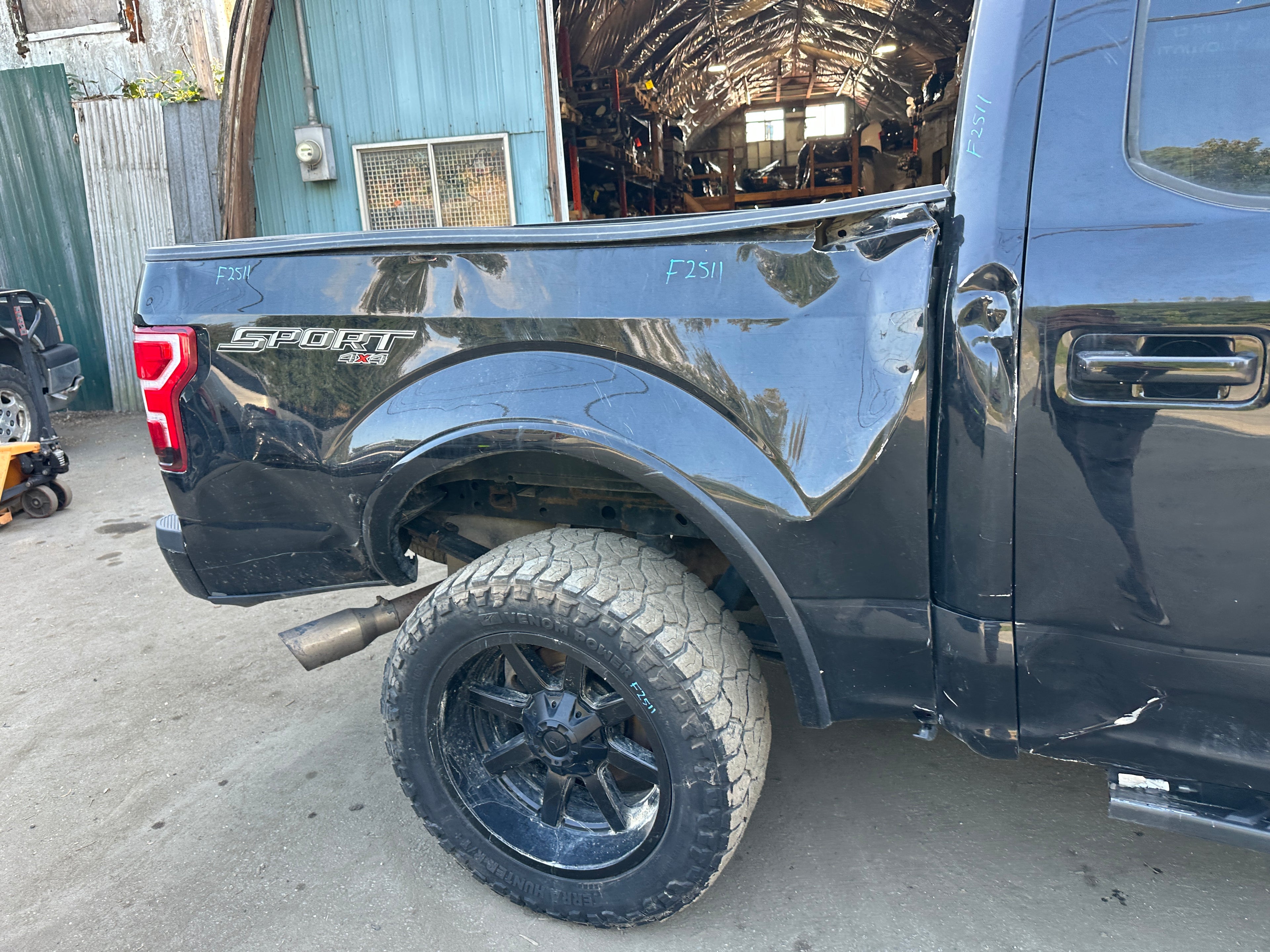 2018 Ford F-150 4x4 5.0 – F2511