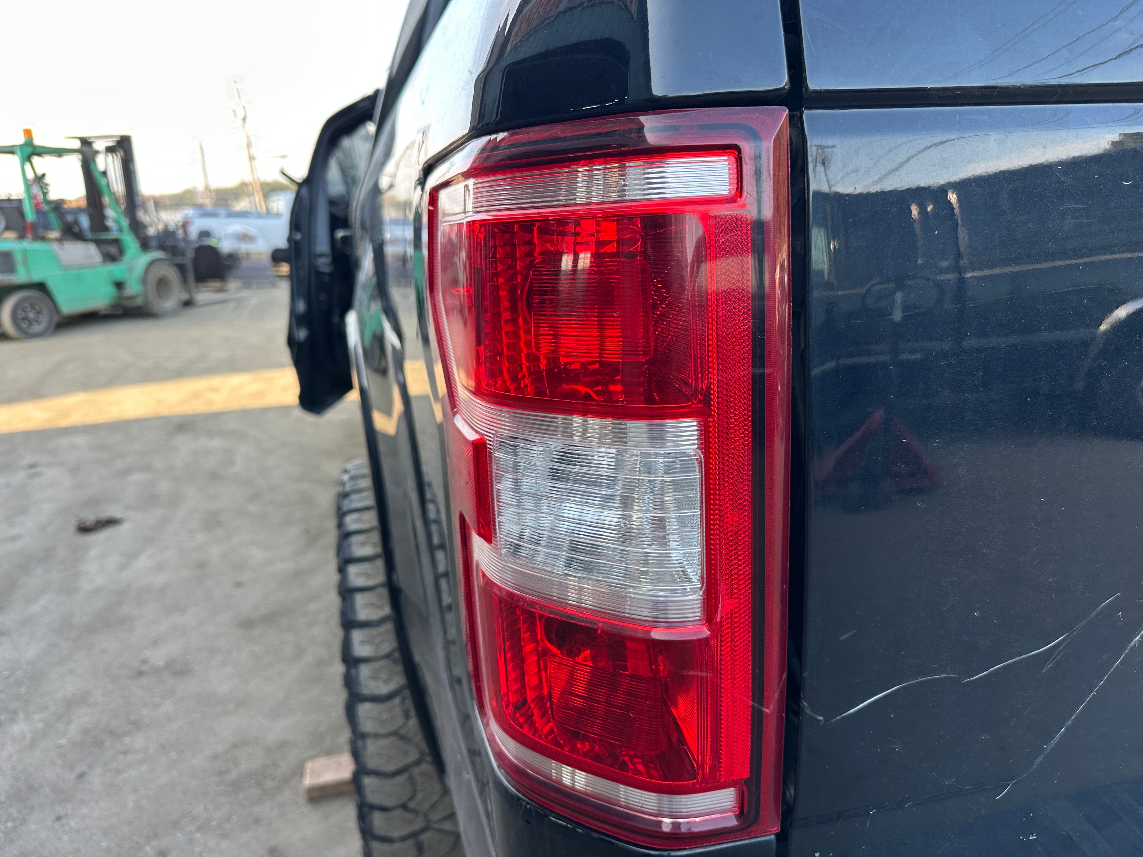 2018 Ford F-150 4x4 5.0 – F2511