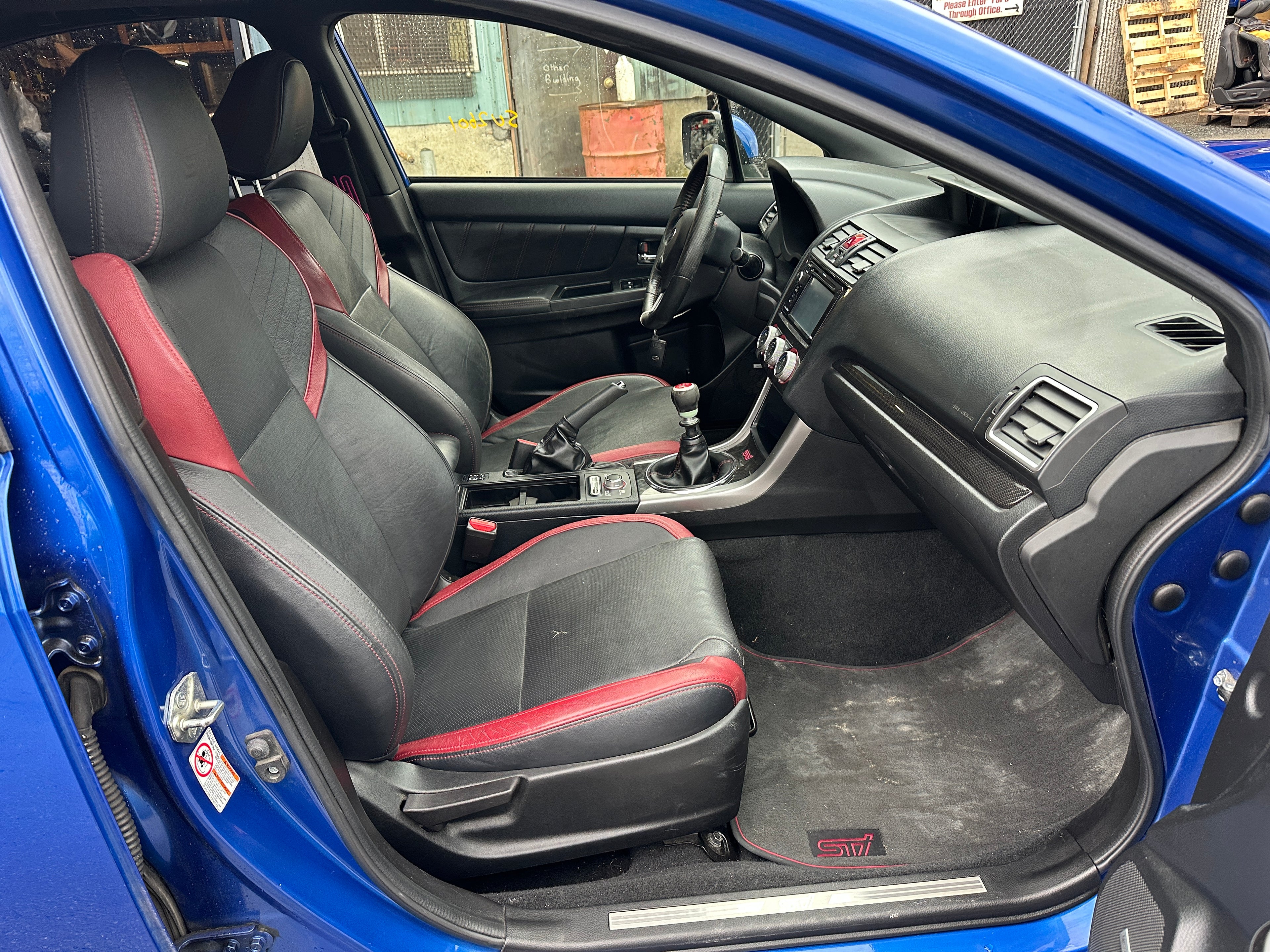 2015 Subaru WRX STI Limited 2.5 – SU2601