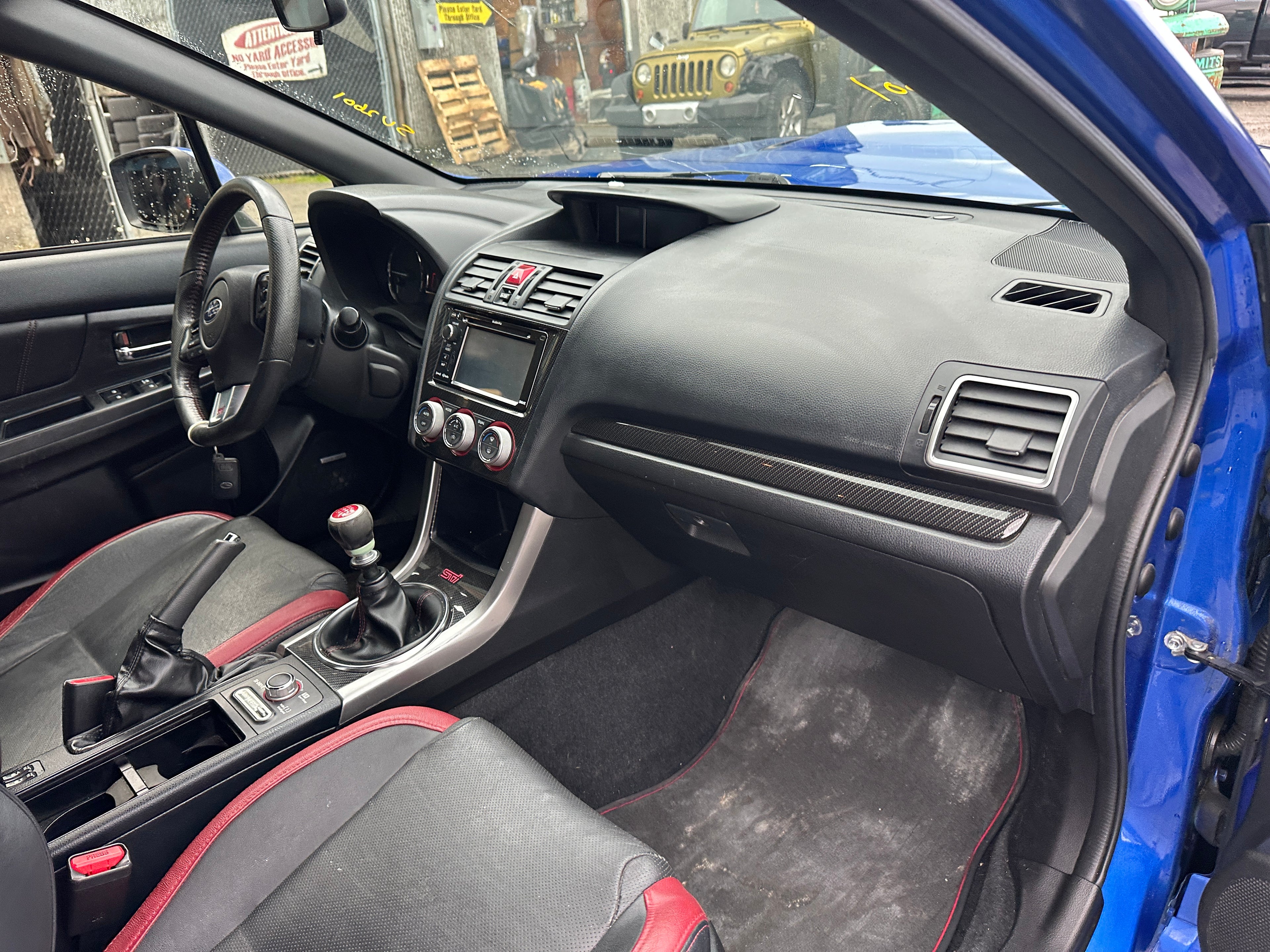 2015 Subaru WRX STI Limited 2.5 – SU2601
