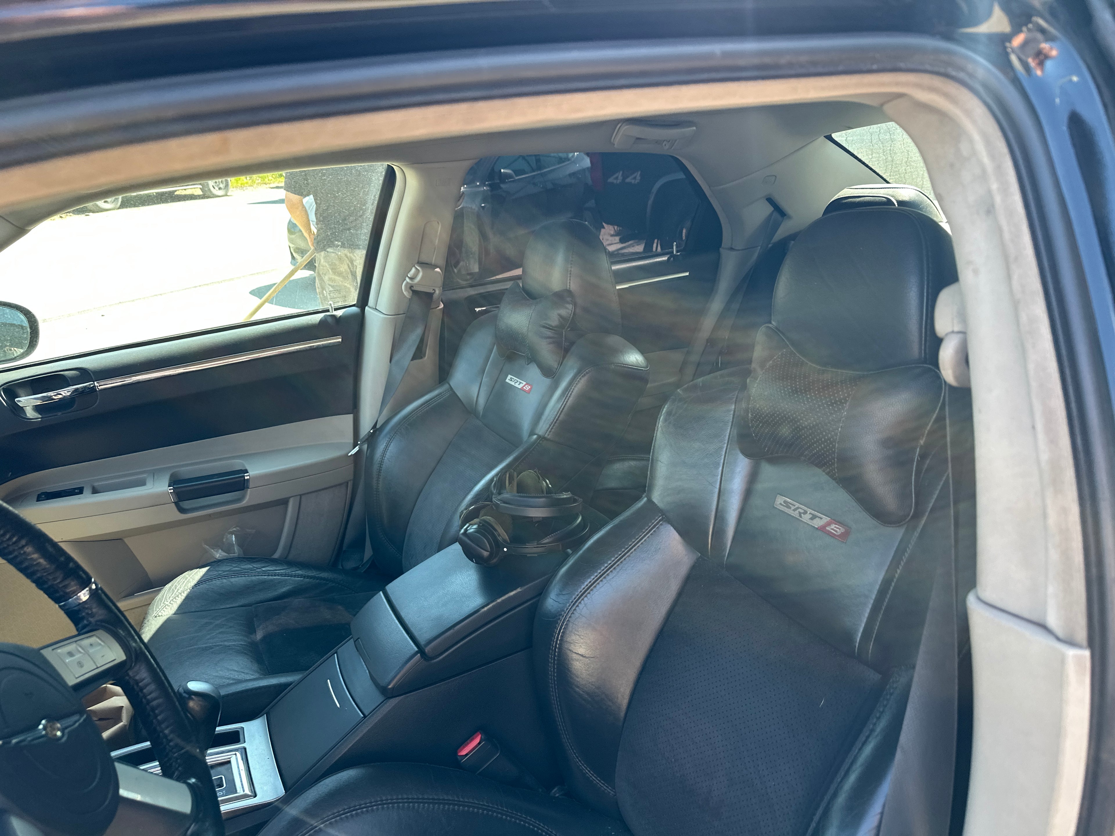 2006 Chrysler 300 SRT8 6.1 – CH2501