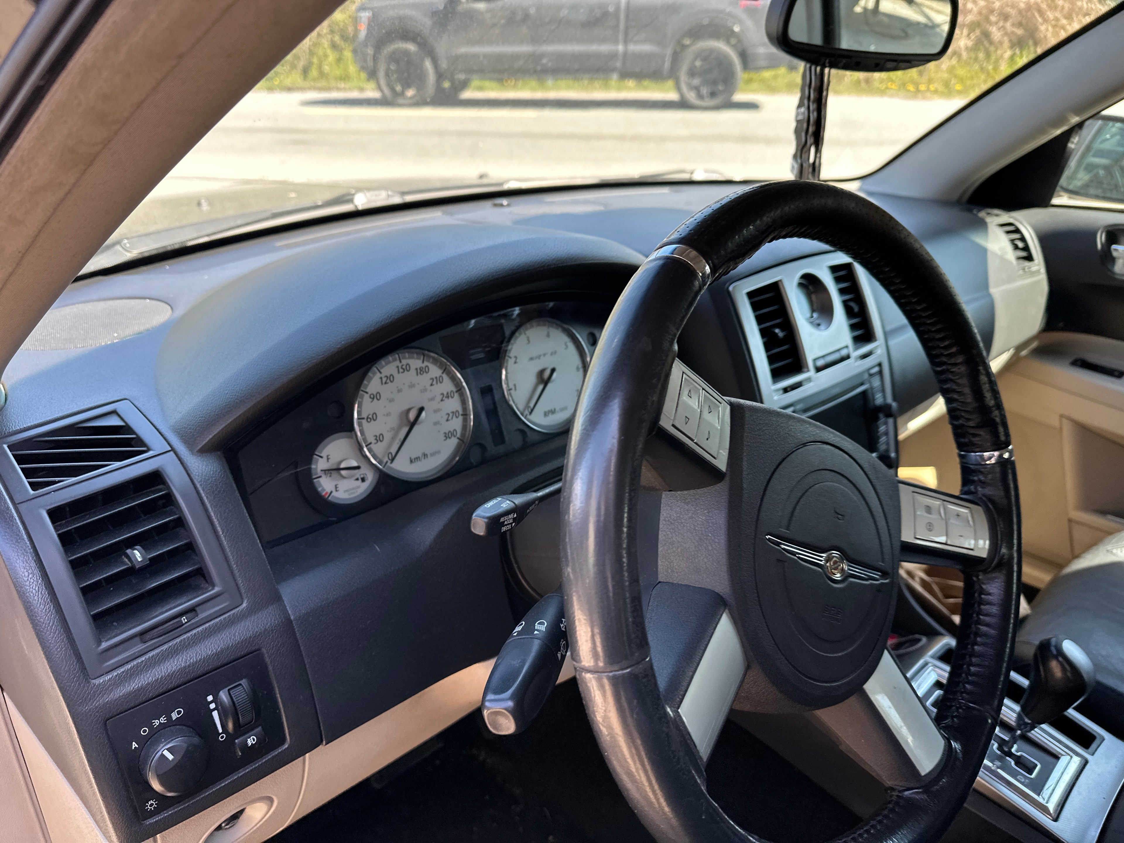 2006 Chrysler 300 SRT8 6.1 – CH2501