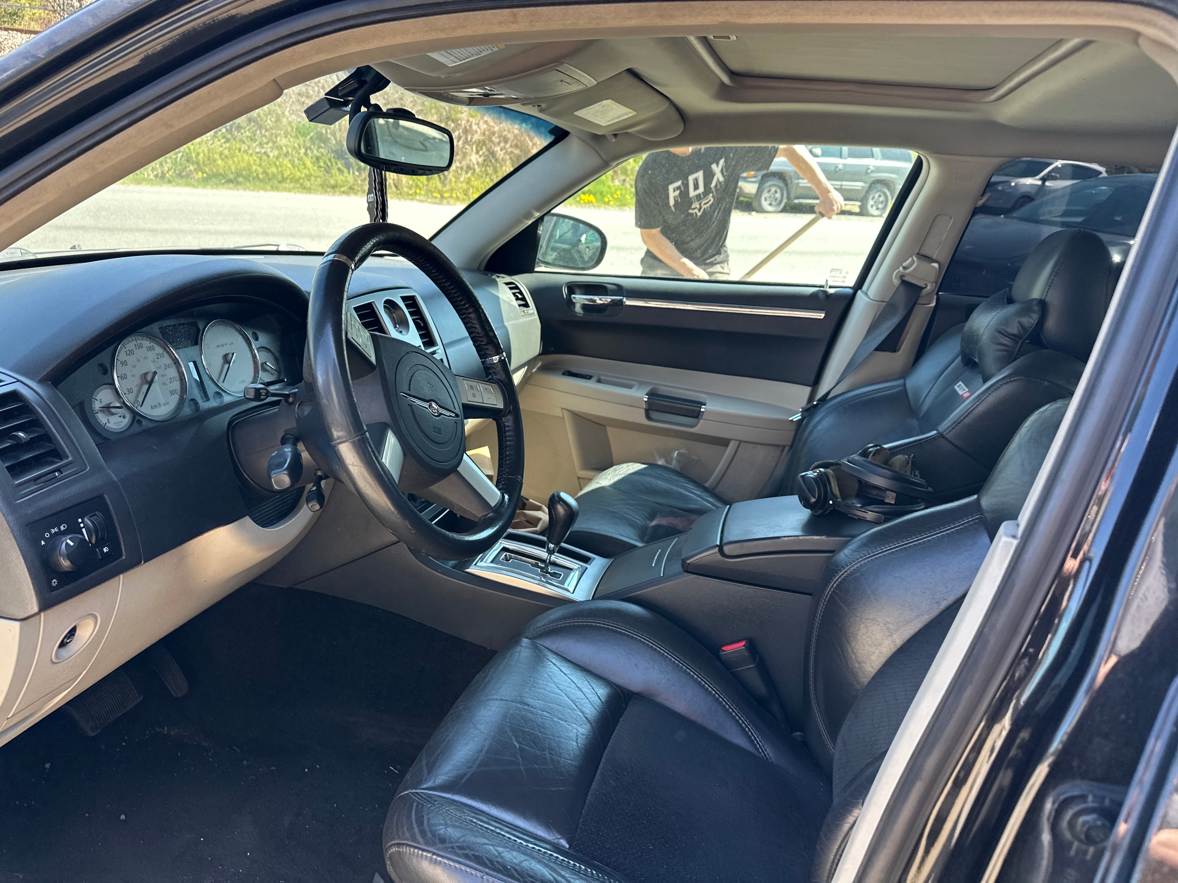 2006 Chrysler 300 SRT8 6.1 – CH2501