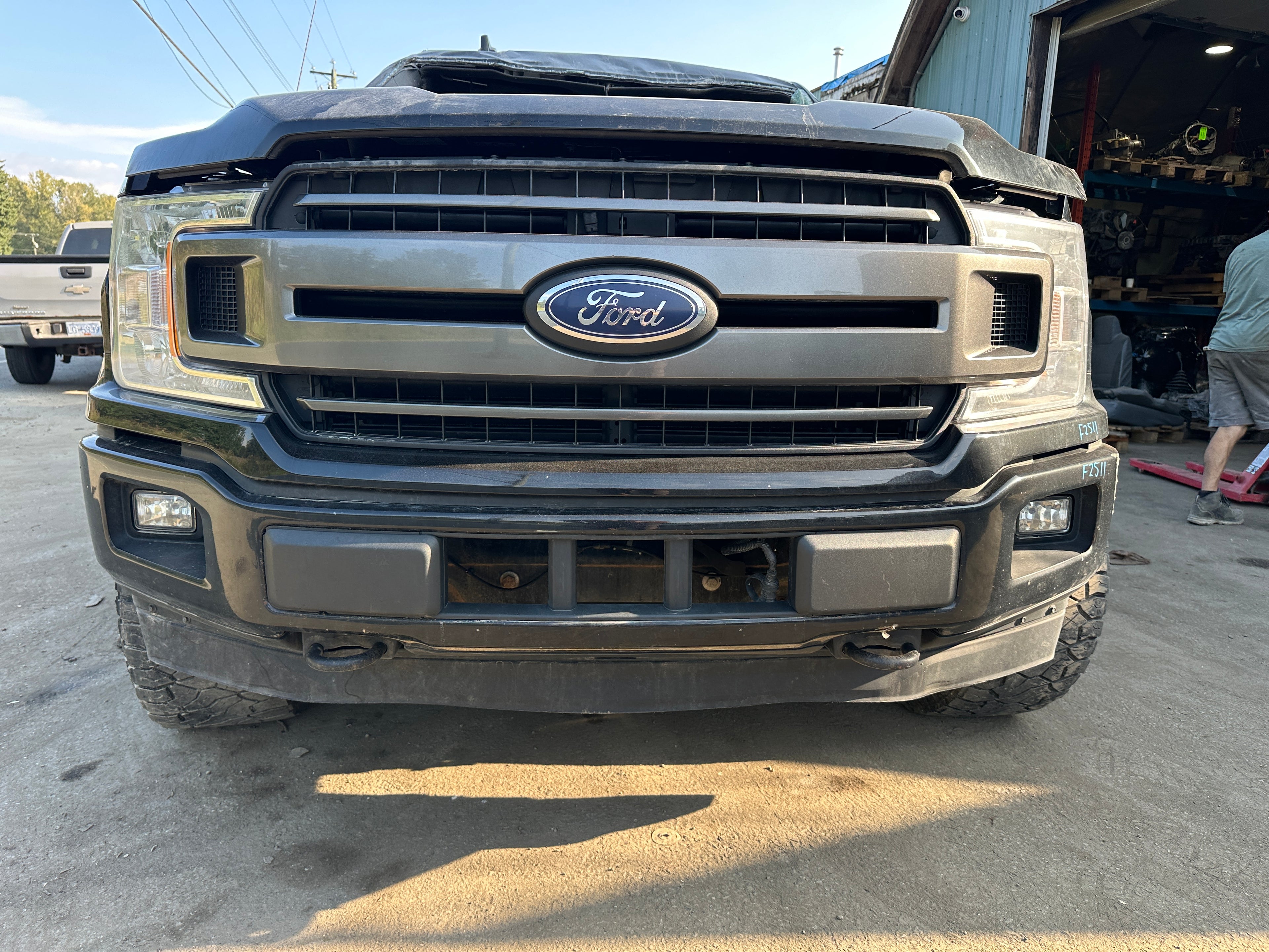 2018 Ford F-150 4x4 5.0 – F2511