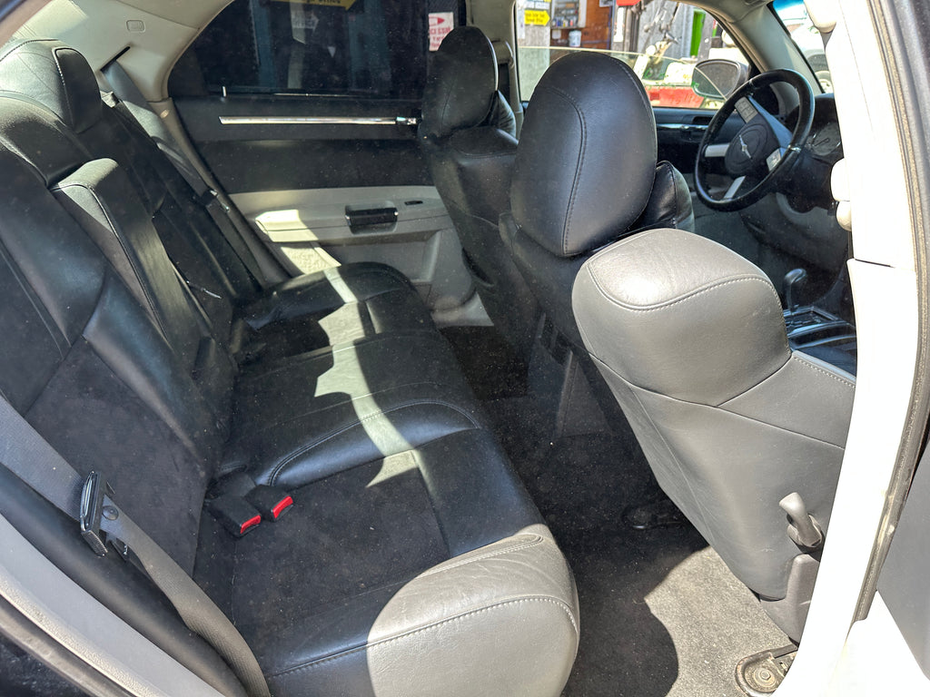 2006 Chrysler 300 SRT8 6.1 – CH2501