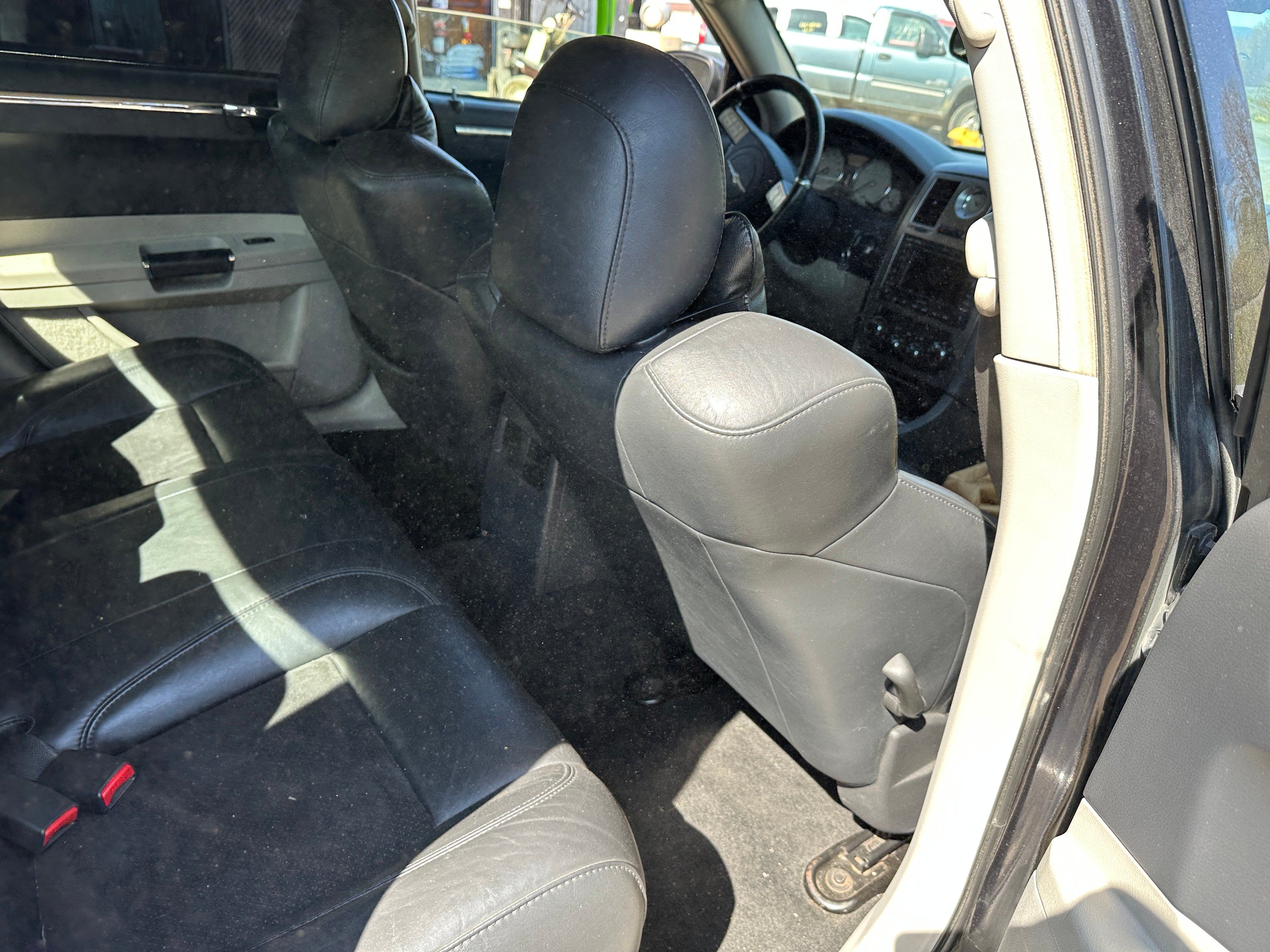 2006 Chrysler 300 SRT8 6.1 – CH2501