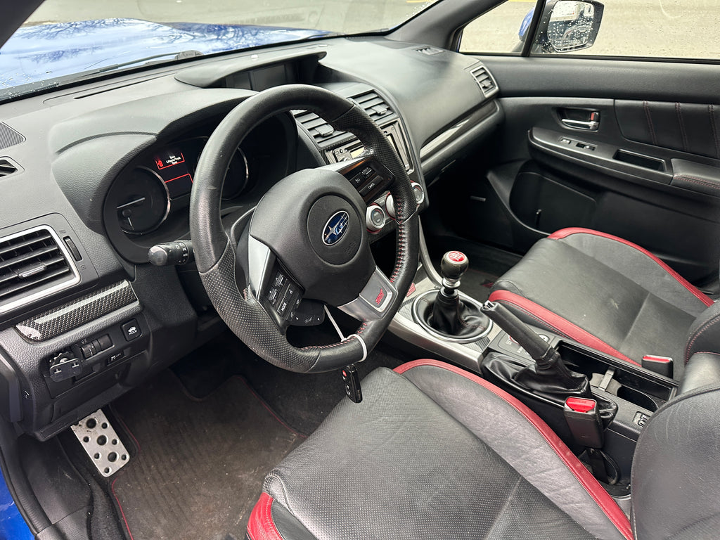 2015 Subaru WRX STI Limited 2.5 – SU2601