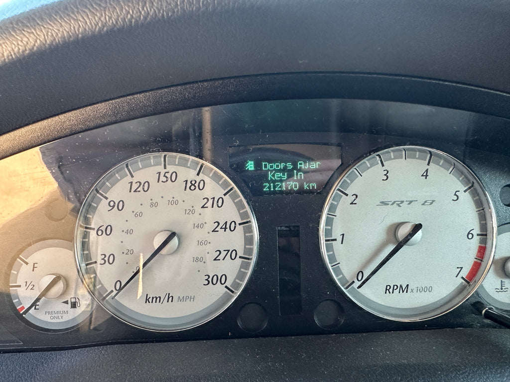 2006 Chrysler 300 SRT8 6.1 – CH2501