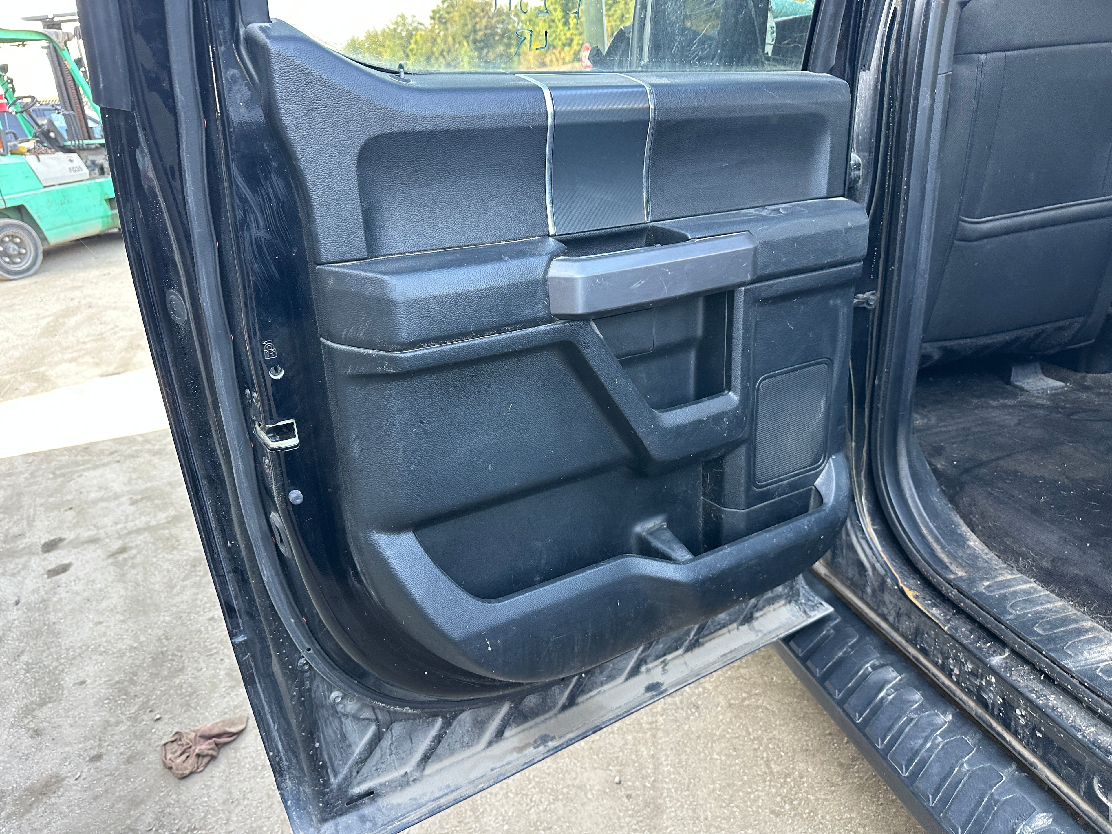 2018 Ford F-150 4x4 5.0 – F2511