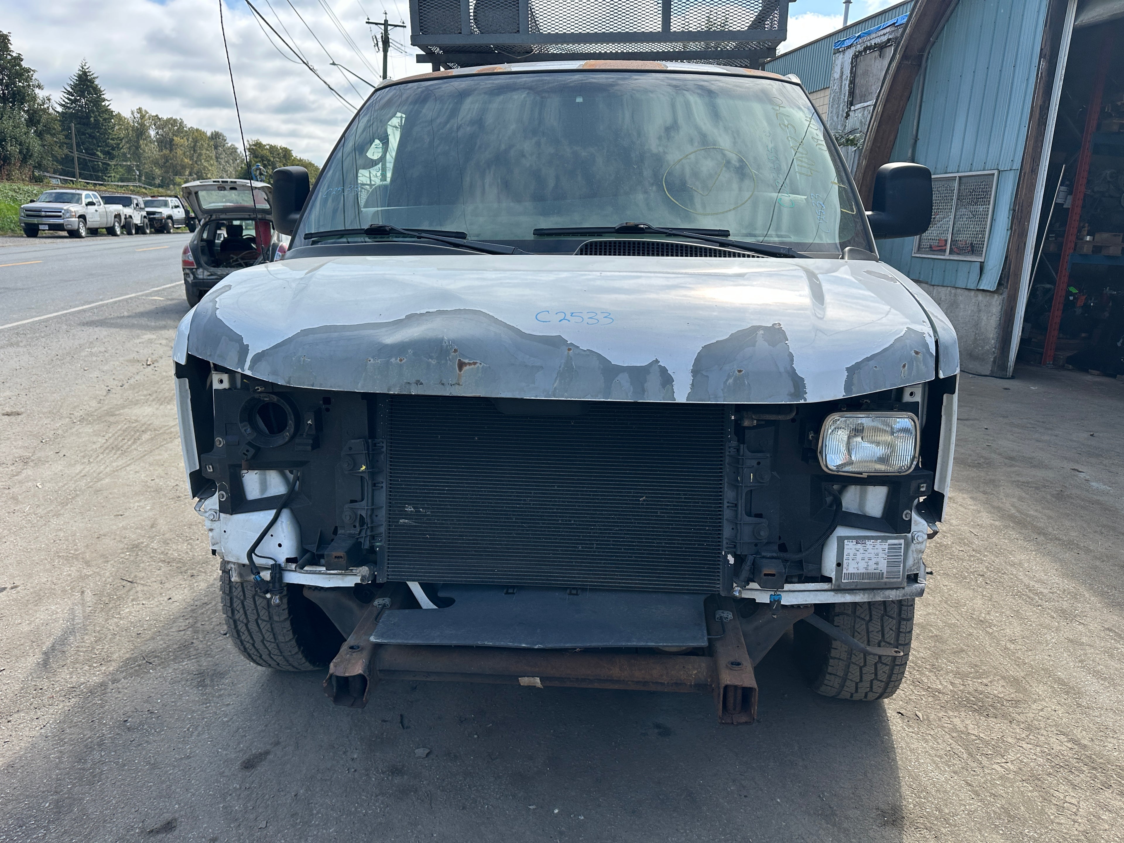 2005 Chevrolet Express G3500 6.0 – C2533