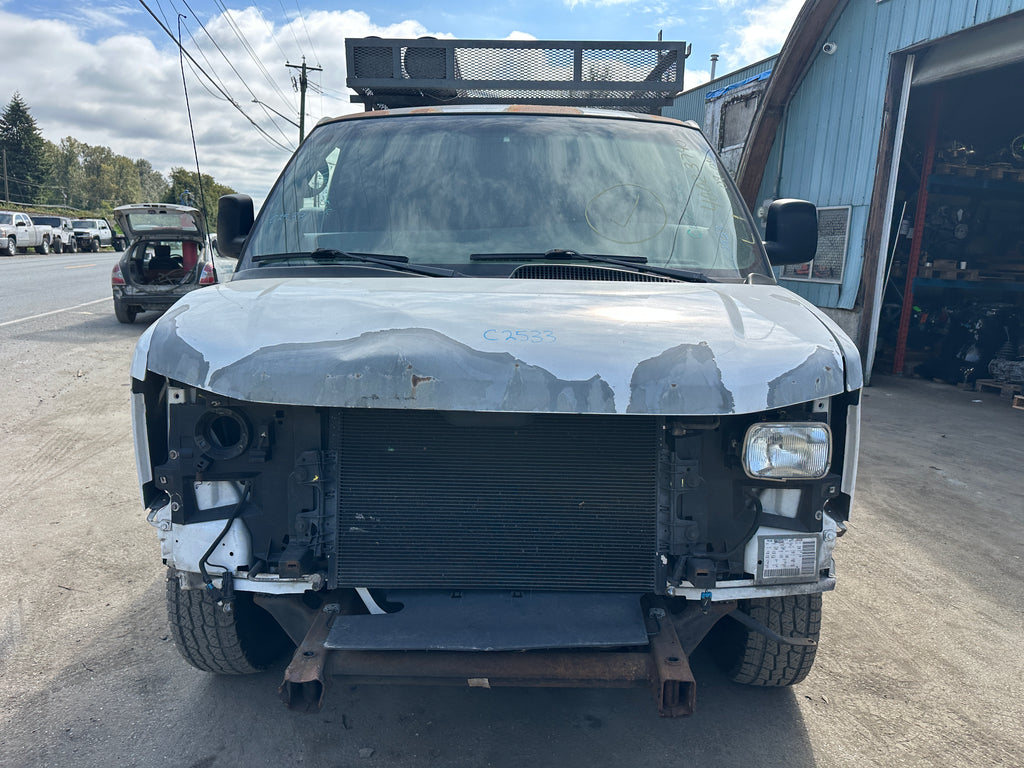2005 Chevrolet Express G3500 6.0 – C2533