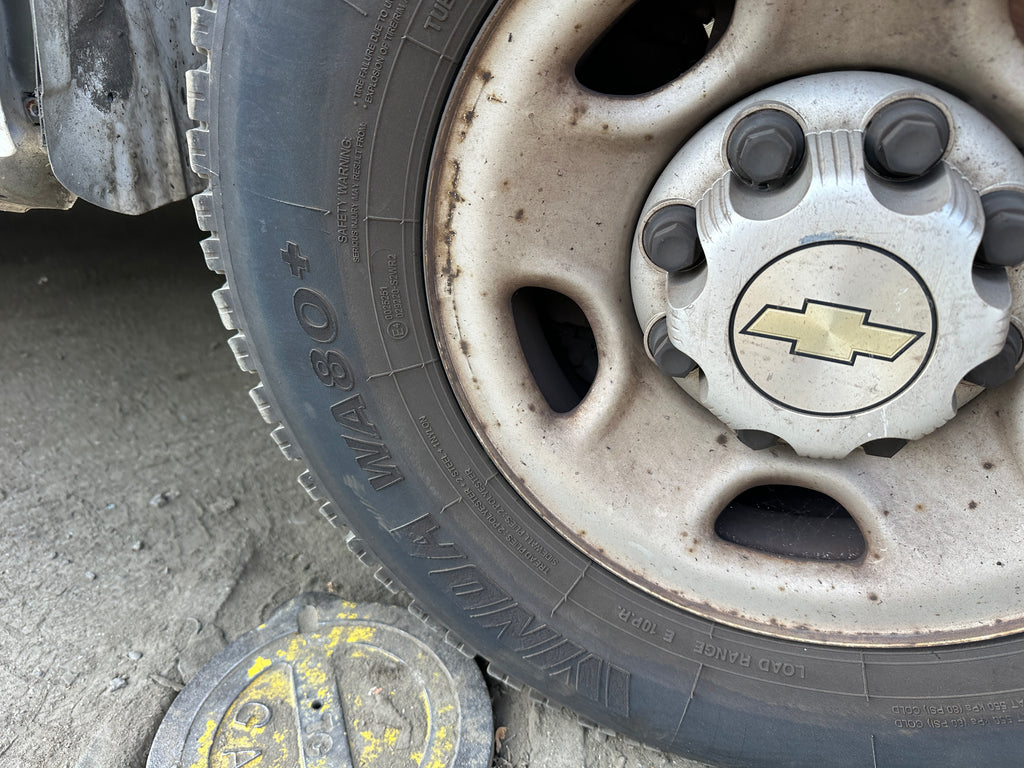 2005 Chevrolet Express G3500 6.0 – C2533