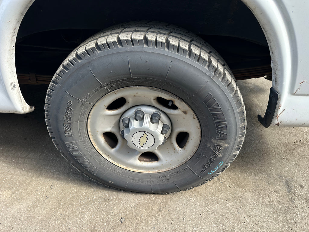 2005 Chevrolet Express G3500 6.0 – C2533