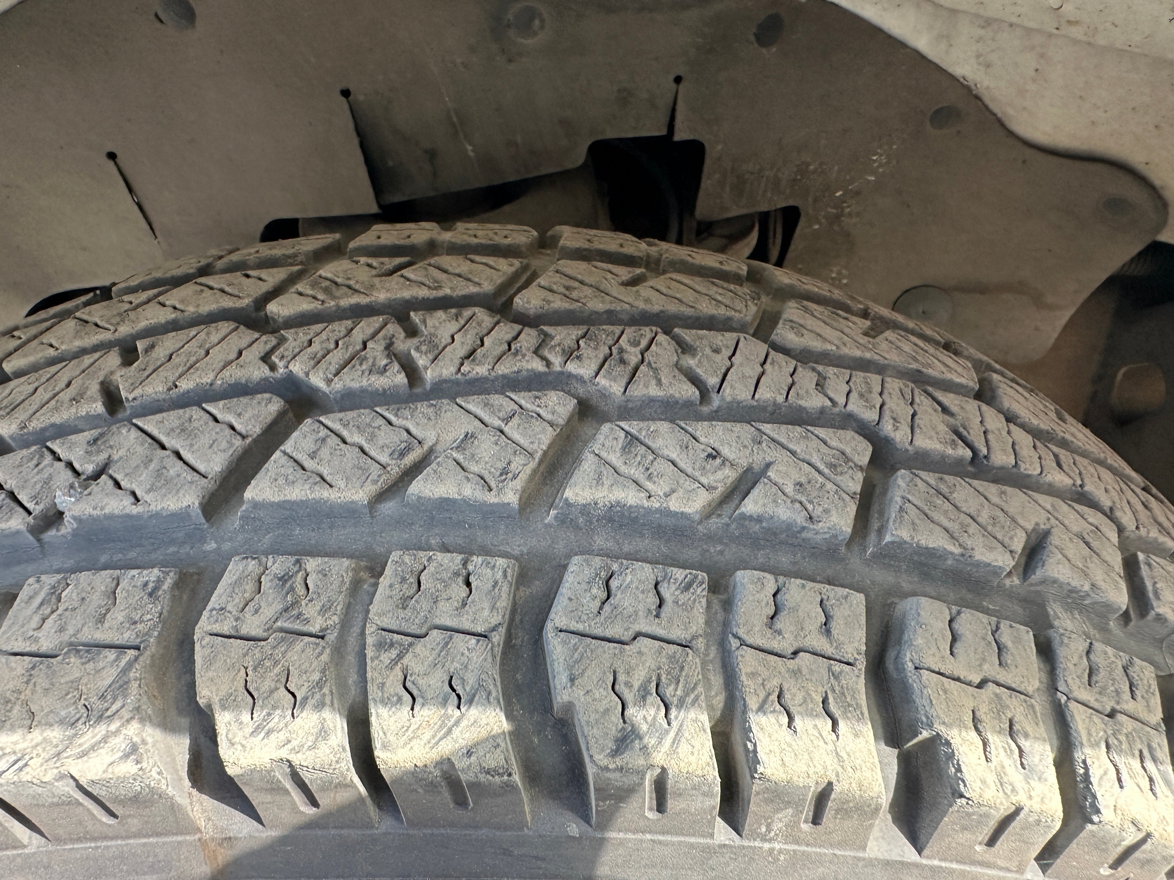 2005 Chevrolet Express G3500 6.0 – C2533