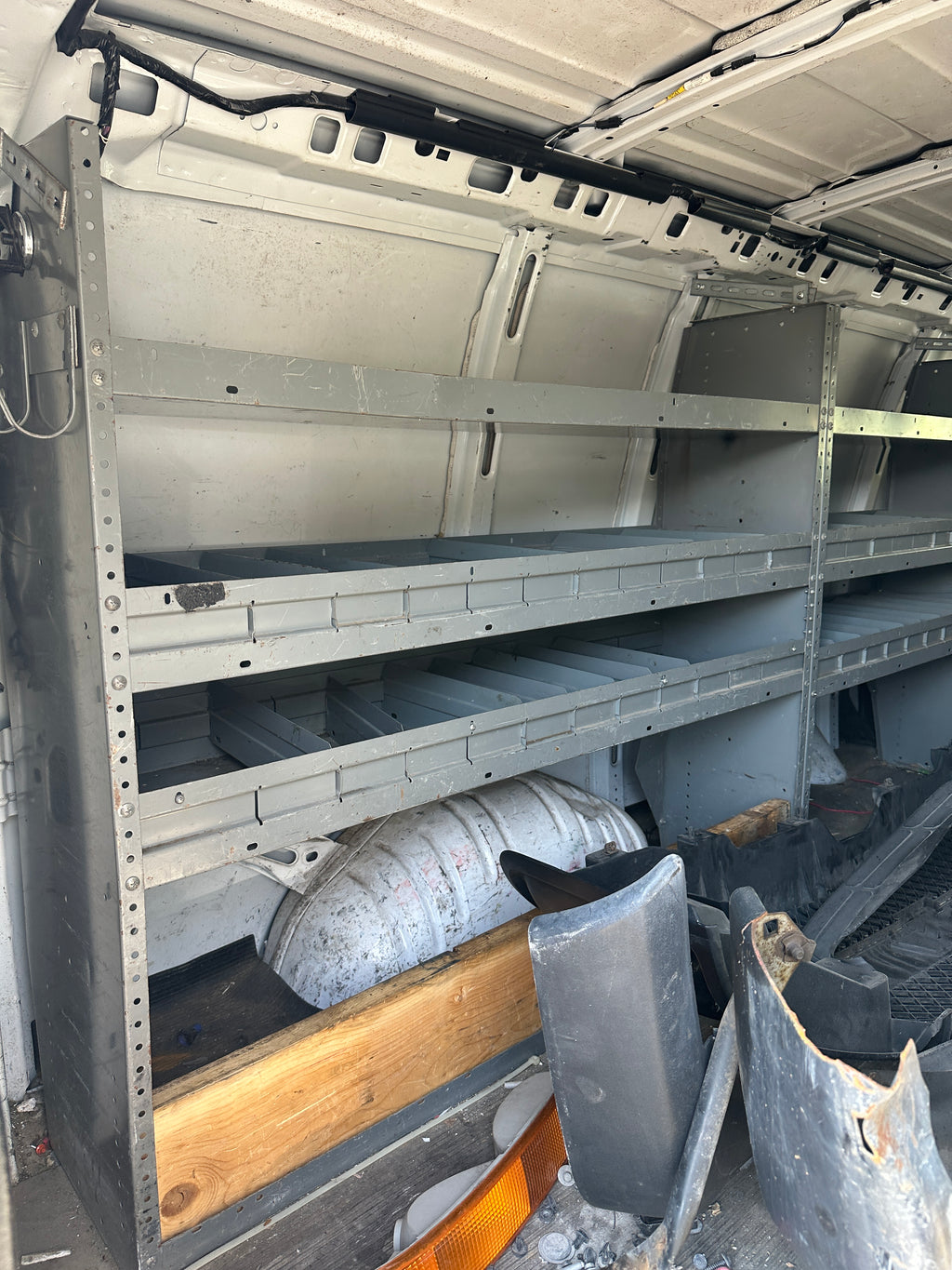 2005 Chevrolet Express G3500 6.0 – C2533