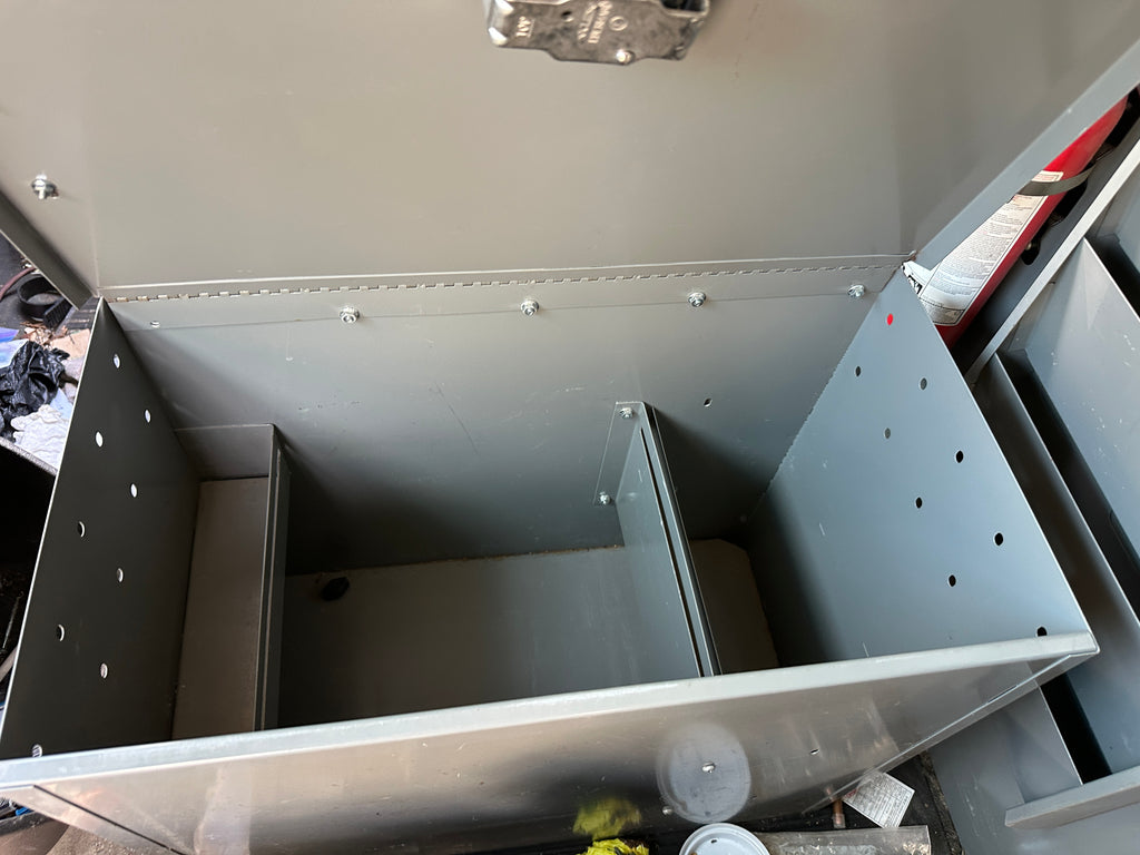 2005 Chevrolet Express G3500 6.0 – C2533