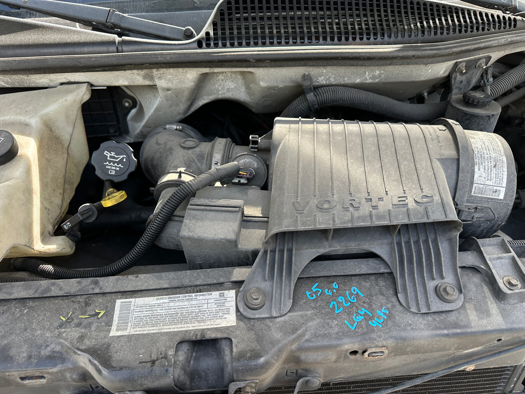 2005 Chevrolet Express G3500 6.0 – C2533