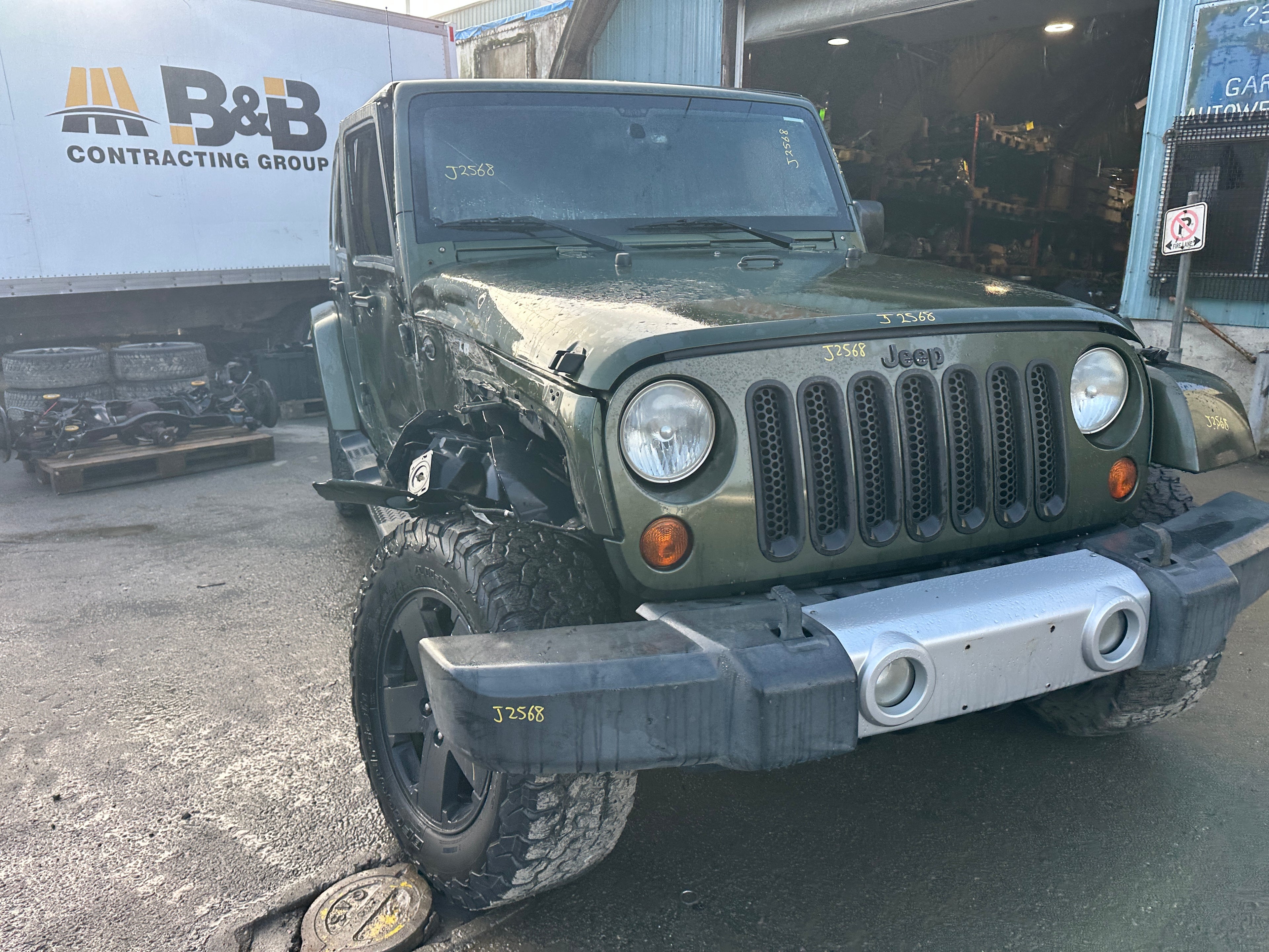 2008 Jeep Wrangler JK Unlimited Sahara 3.8 – J2568