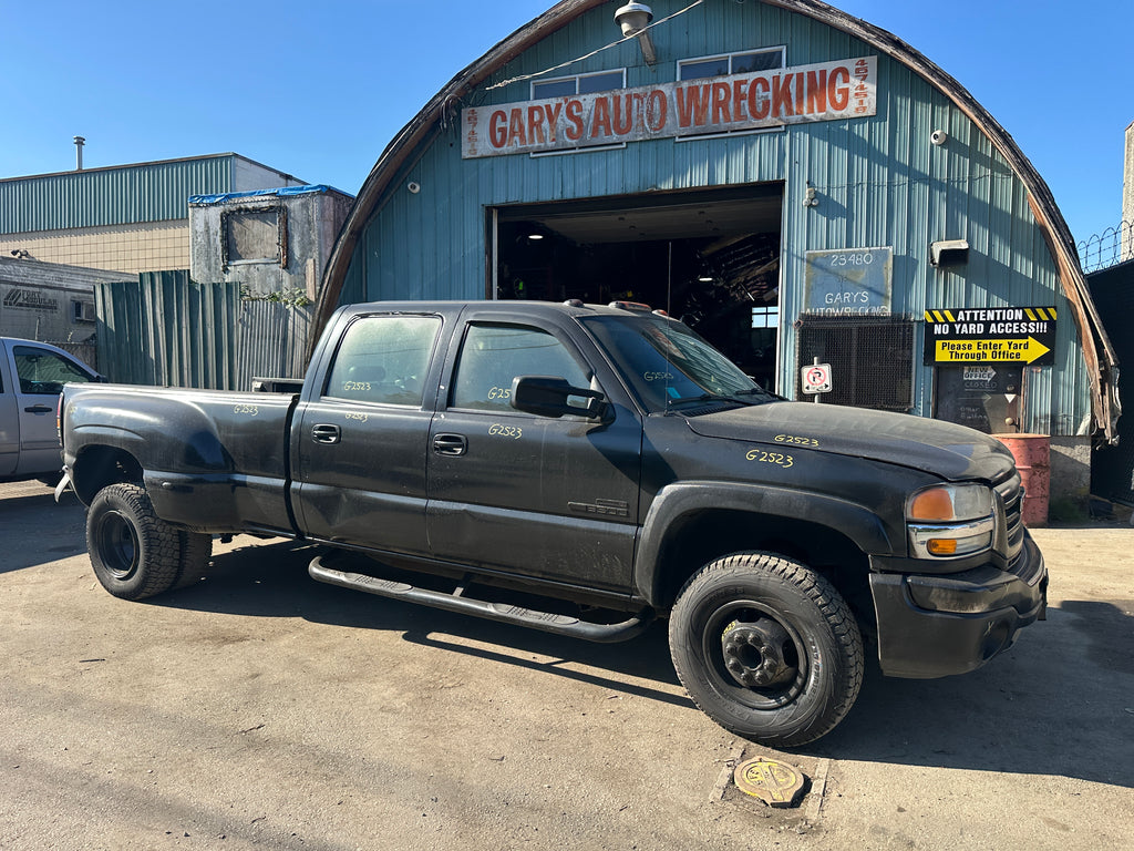 2005 GMC Sierra C3500 6.6 LLY Duramax – G2523