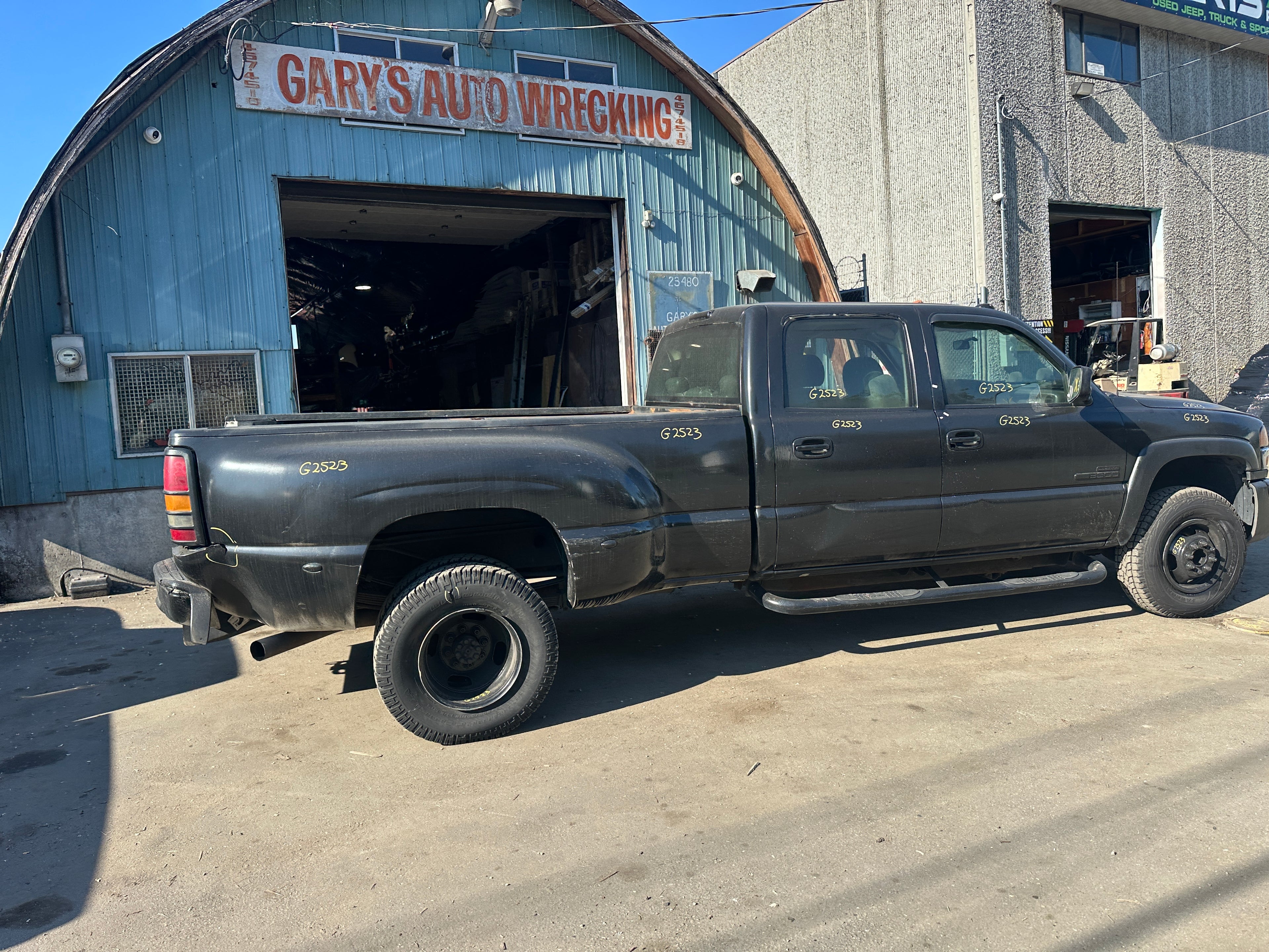 2005 GMC Sierra C3500 6.6 LLY Duramax – G2523