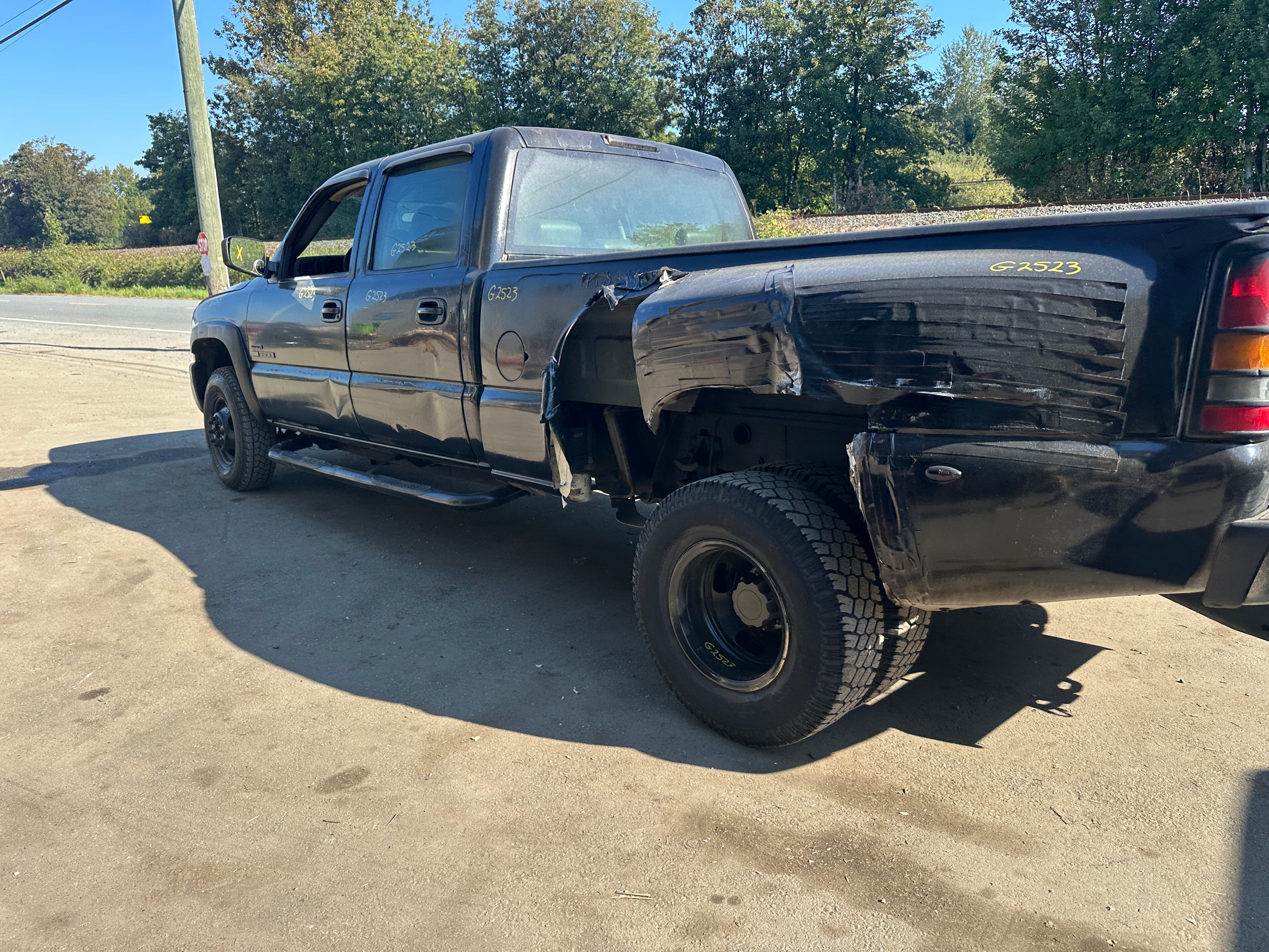 2005 GMC Sierra C3500 6.6 LLY Duramax – G2523