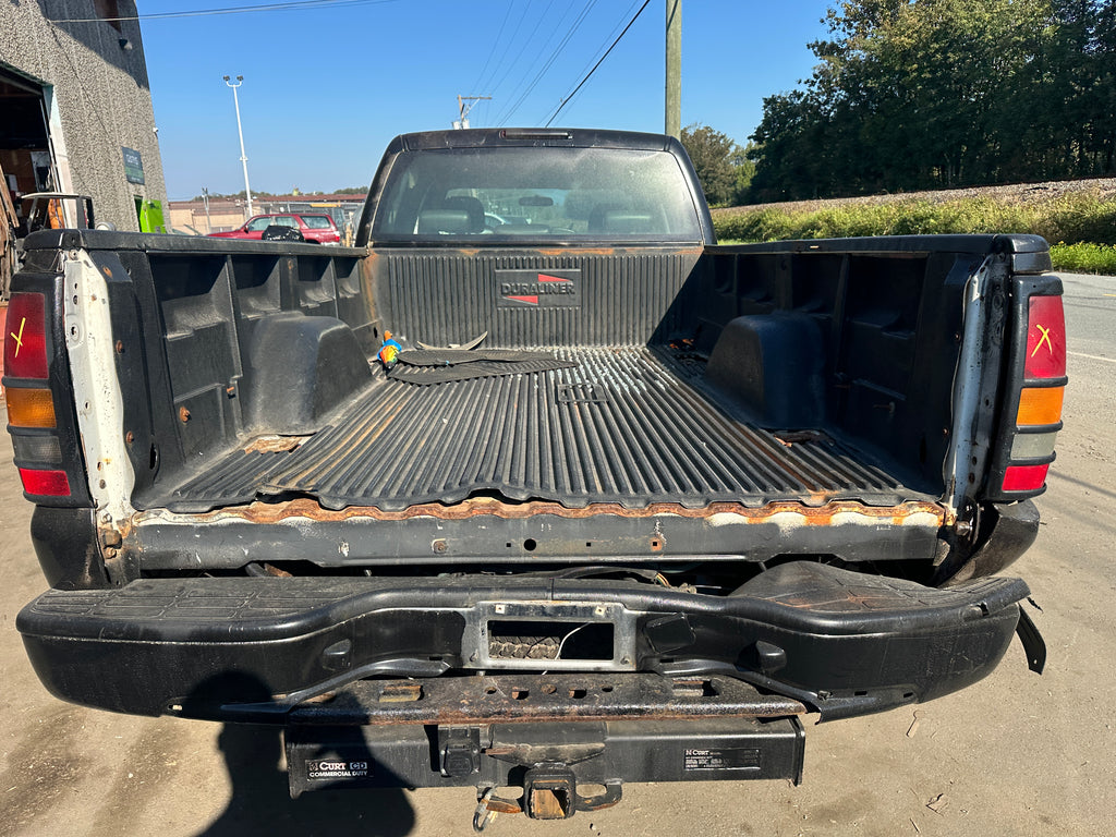 2005 GMC Sierra C3500 6.6 LLY Duramax – G2523