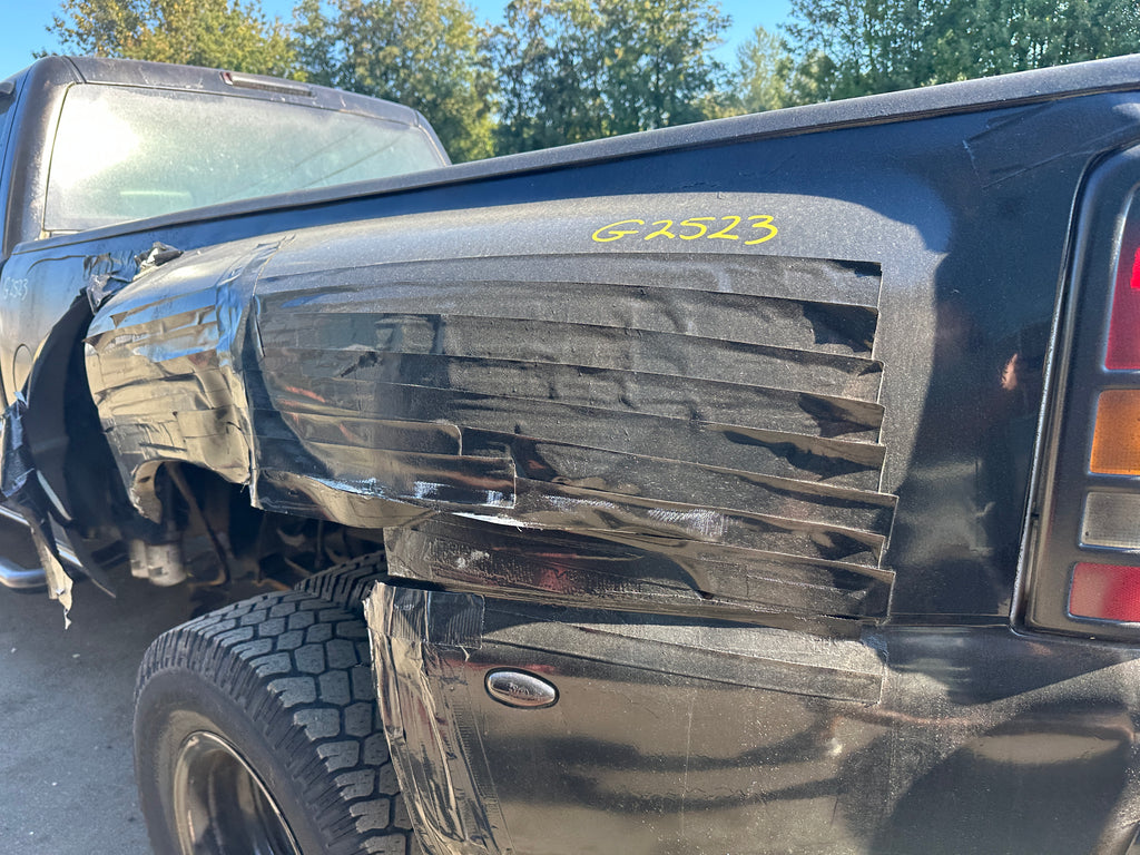 2005 GMC Sierra C3500 6.6 LLY Duramax – G2523