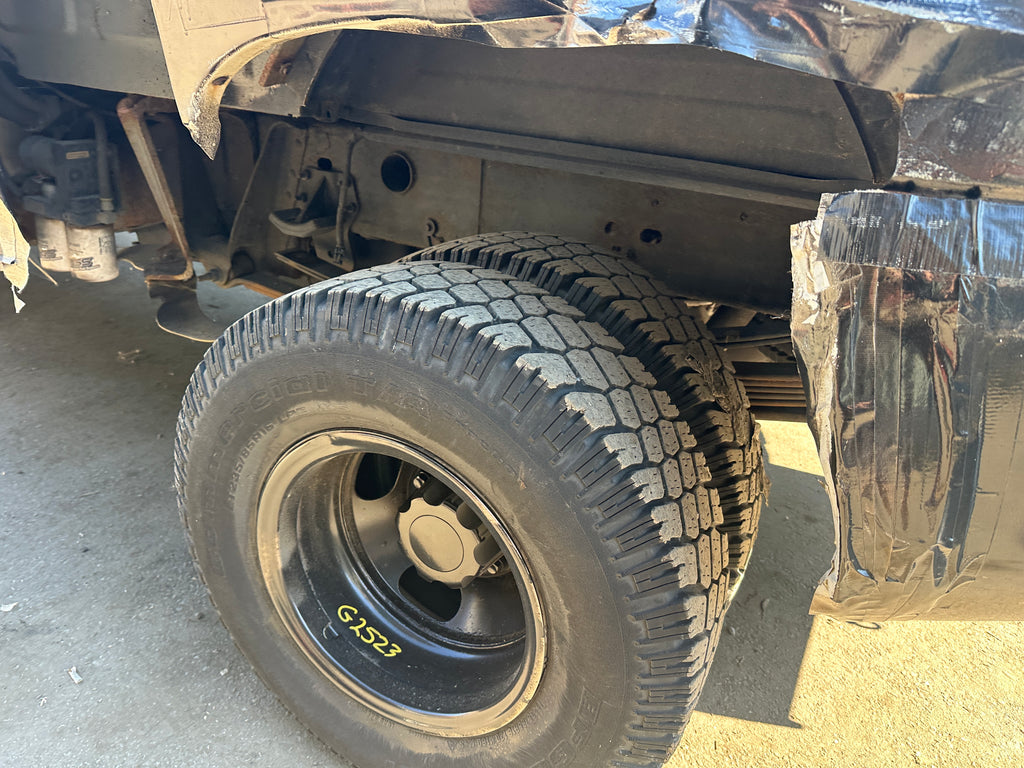 2005 GMC Sierra C3500 6.6 LLY Duramax – G2523